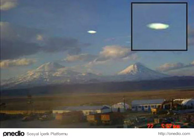 Hep bulanık olan UFO görüntüleri